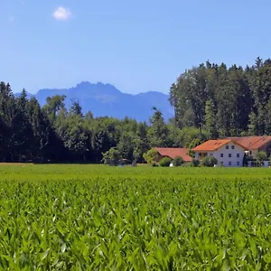 Beim Lenglacher Bauernhof